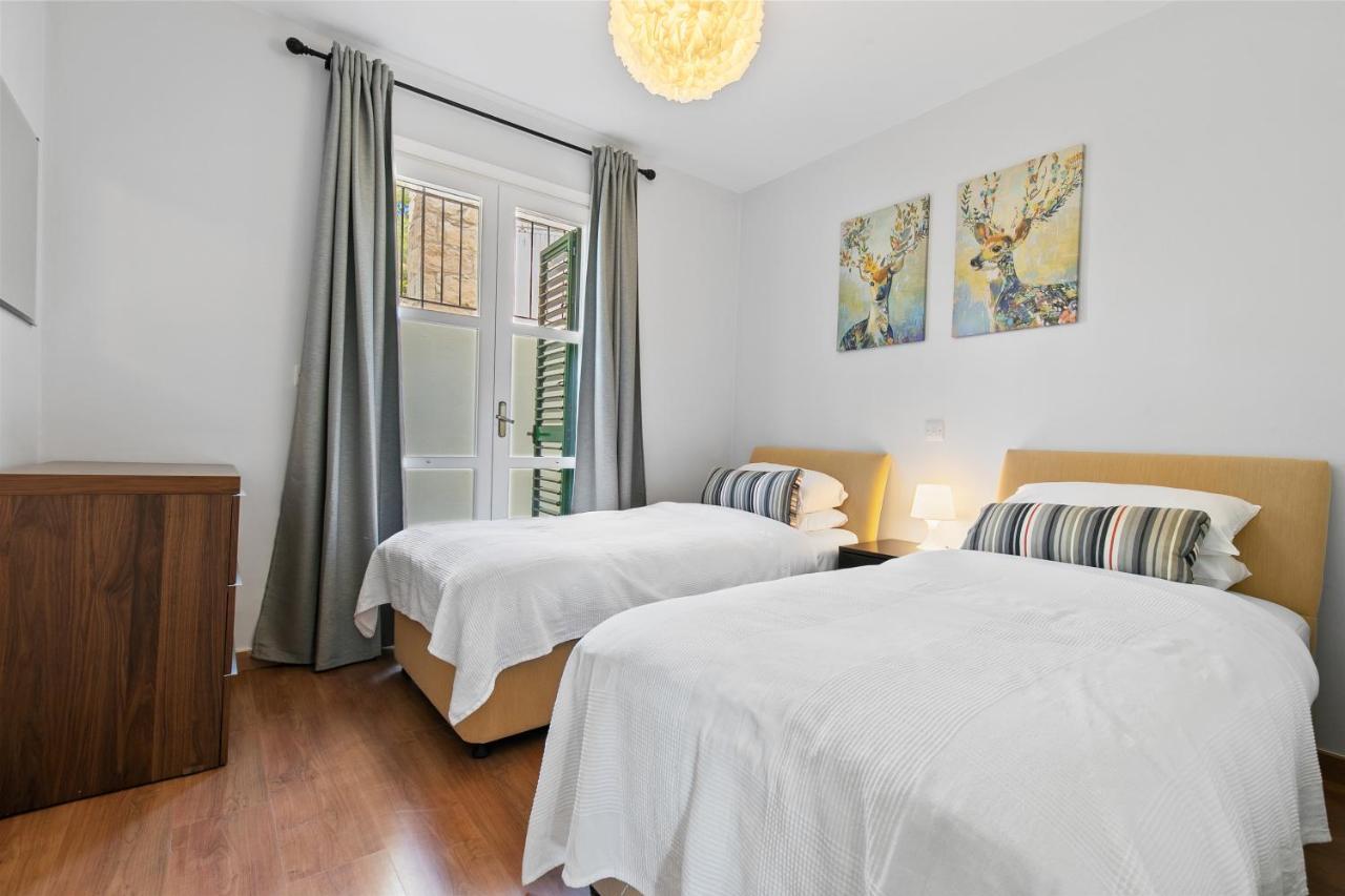 2 Bedroom Apartment Avdimou With Stunning Sea Views, Aphrodite Hills Resort Kouklia Eksteriør bilde