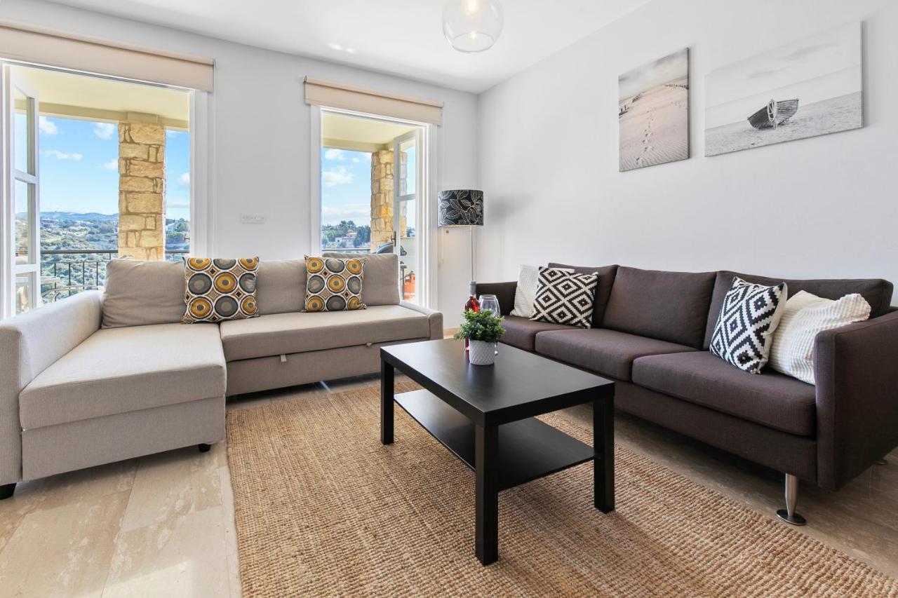 2 Bedroom Apartment Avdimou With Stunning Sea Views, Aphrodite Hills Resort Kouklia Eksteriør bilde