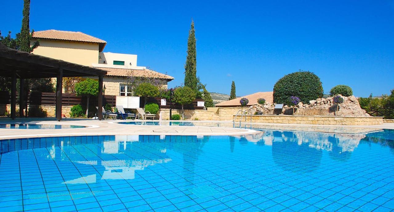 2 Bedroom Apartment Avdimou With Stunning Sea Views, Aphrodite Hills Resort Kouklia Eksteriør bilde