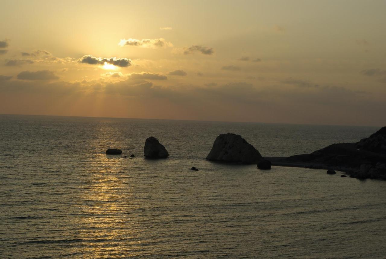 2 Bedroom Apartment Avdimou With Stunning Sea Views, Aphrodite Hills Resort Kouklia Eksteriør bilde